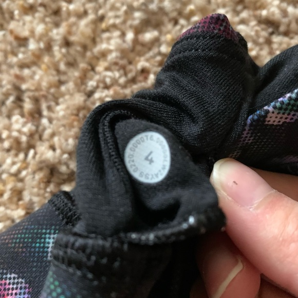 lululemon sports bra - Picture 4 of 4